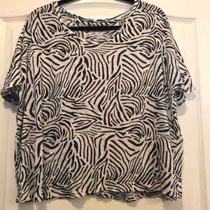 Gorgeous patterned linen T Shirt